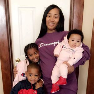 Meet your Posher, Jasmine